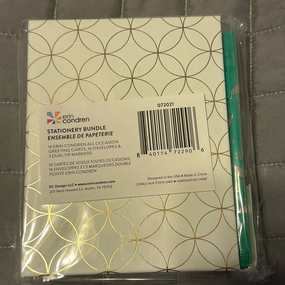 Stationary Bundle